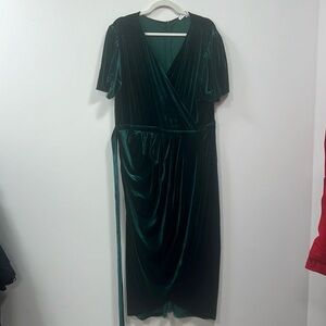 Ivy City Code Green Velvet Dress Size 2X